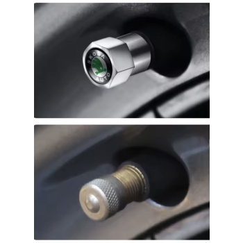 Nakrętki na wentyle SKODA srebrne kapturki aluminiowe zestaw 4 szt